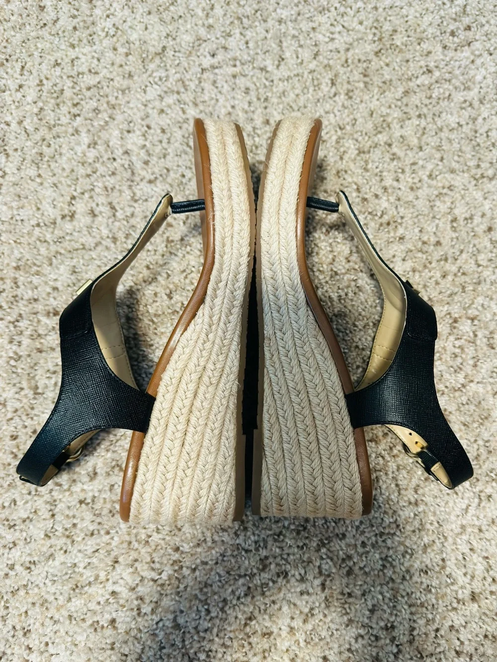 Michael Kors Black Leather Espadrille Wedge Sandals MK t-strap Gold Logo Sz 6.5